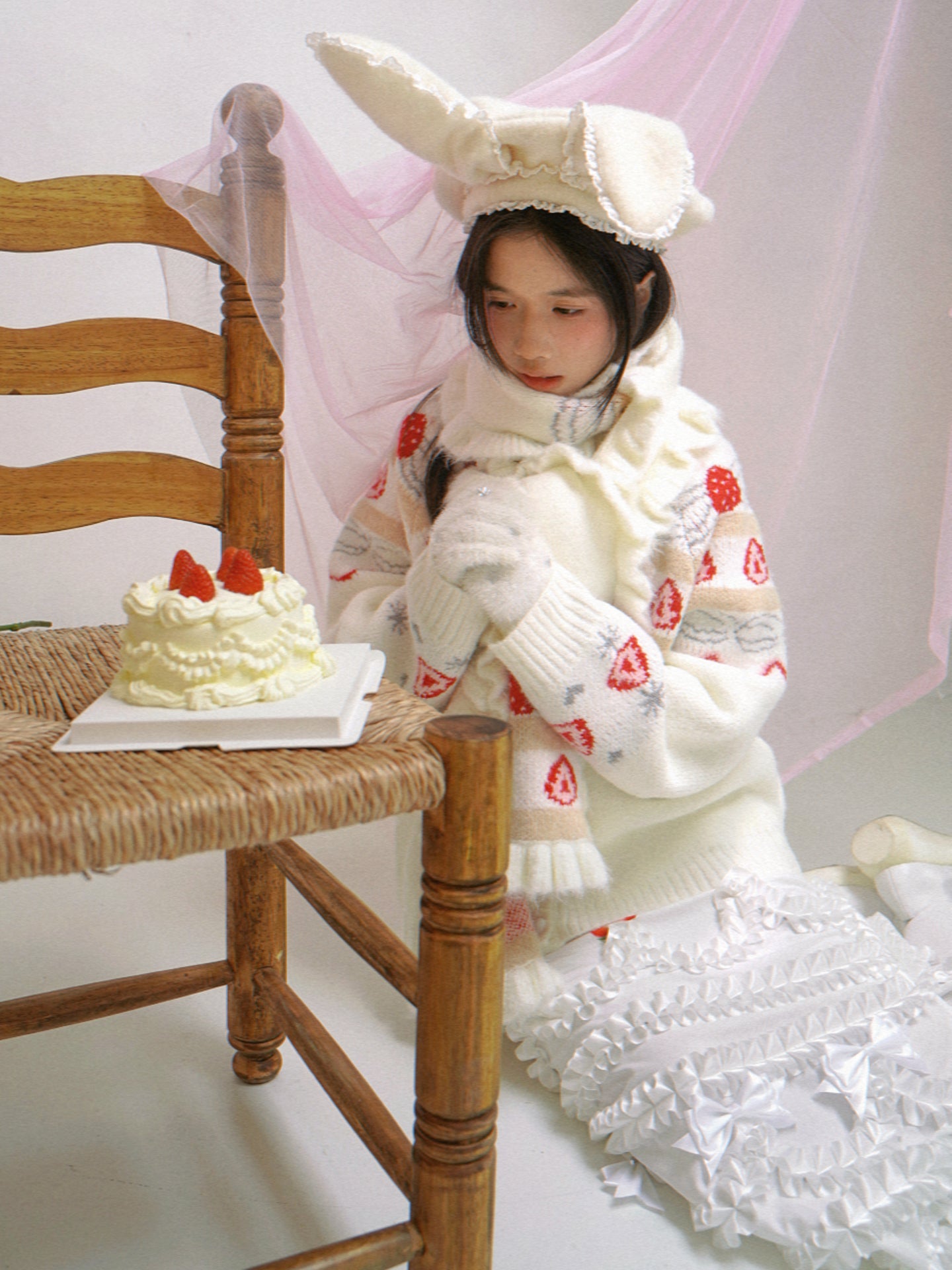 Daytoday Everyday Institute - Kawaii Lace Beret Wire Bunny Ears Cream hat daytoday everyday institute