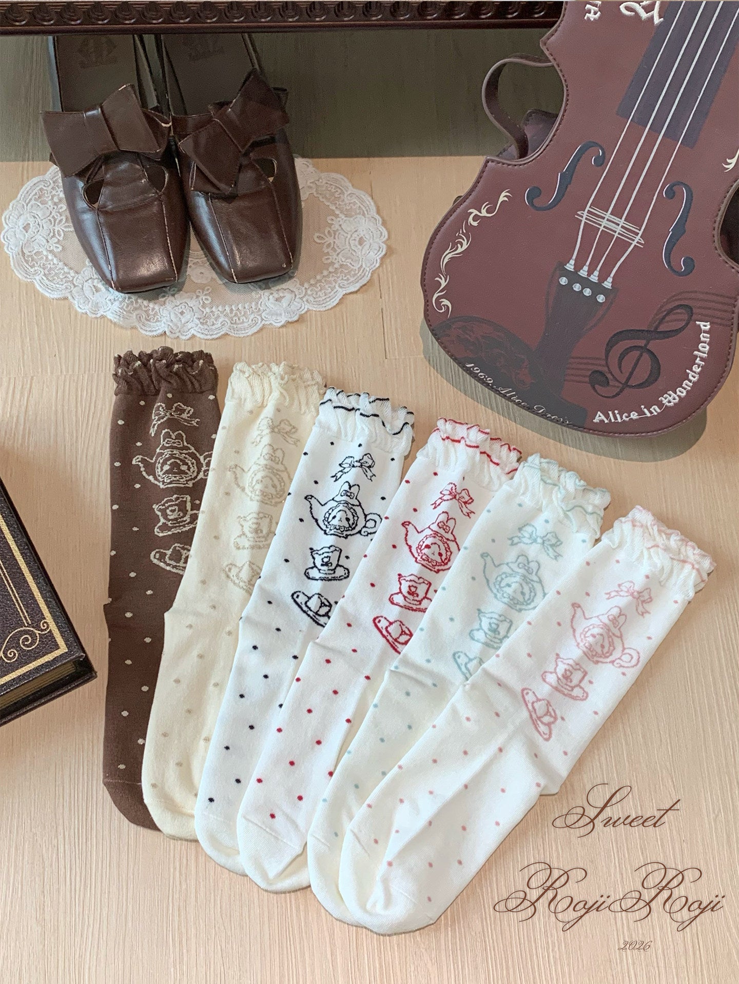 Roji Roji - Momo Storybook Lolita Lace Socks socks Roji Roji