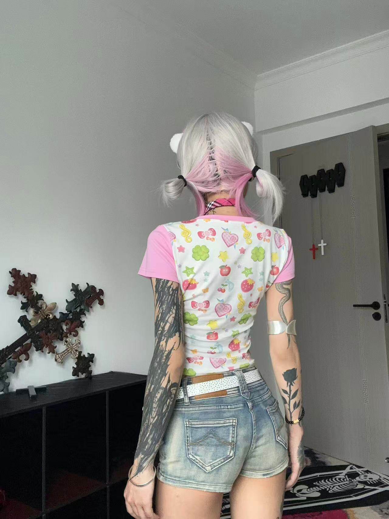 Cartoon Box - Anime Girl Crop Tee shirt cartoon box