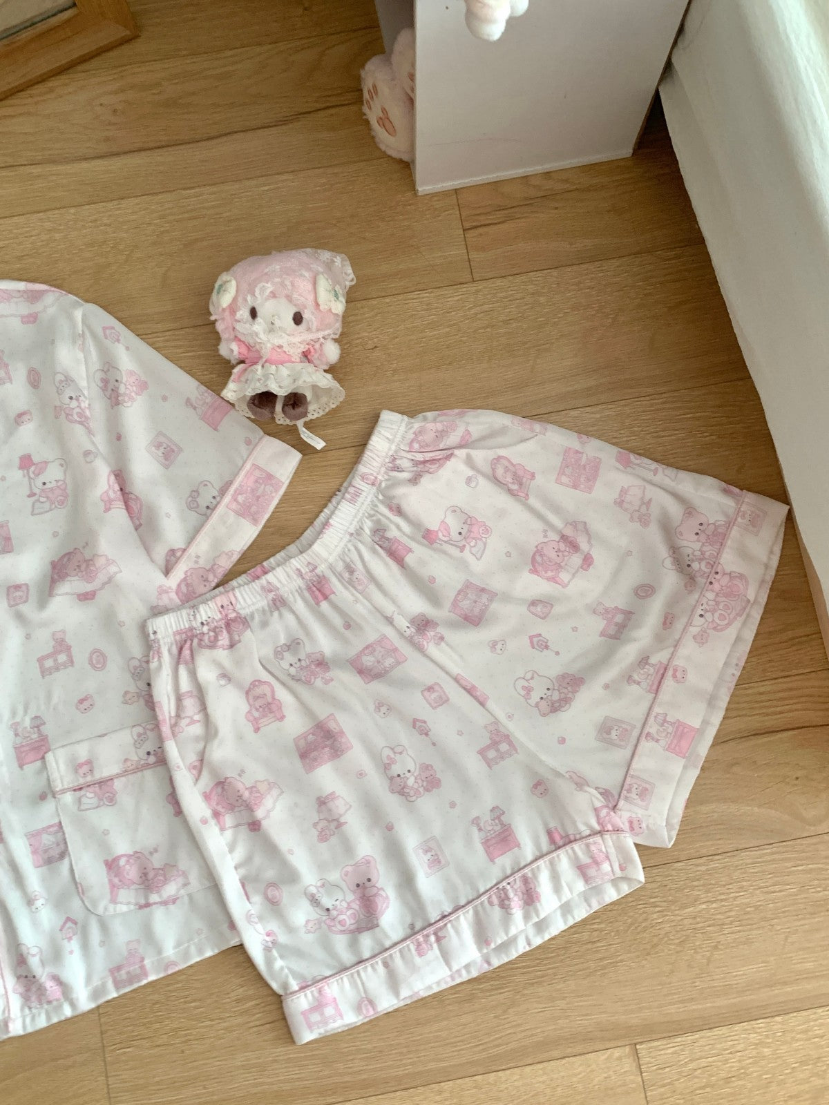 Blurred Bear - Pink Sweet Short Sleeve Pajama Set set Blurred Bear