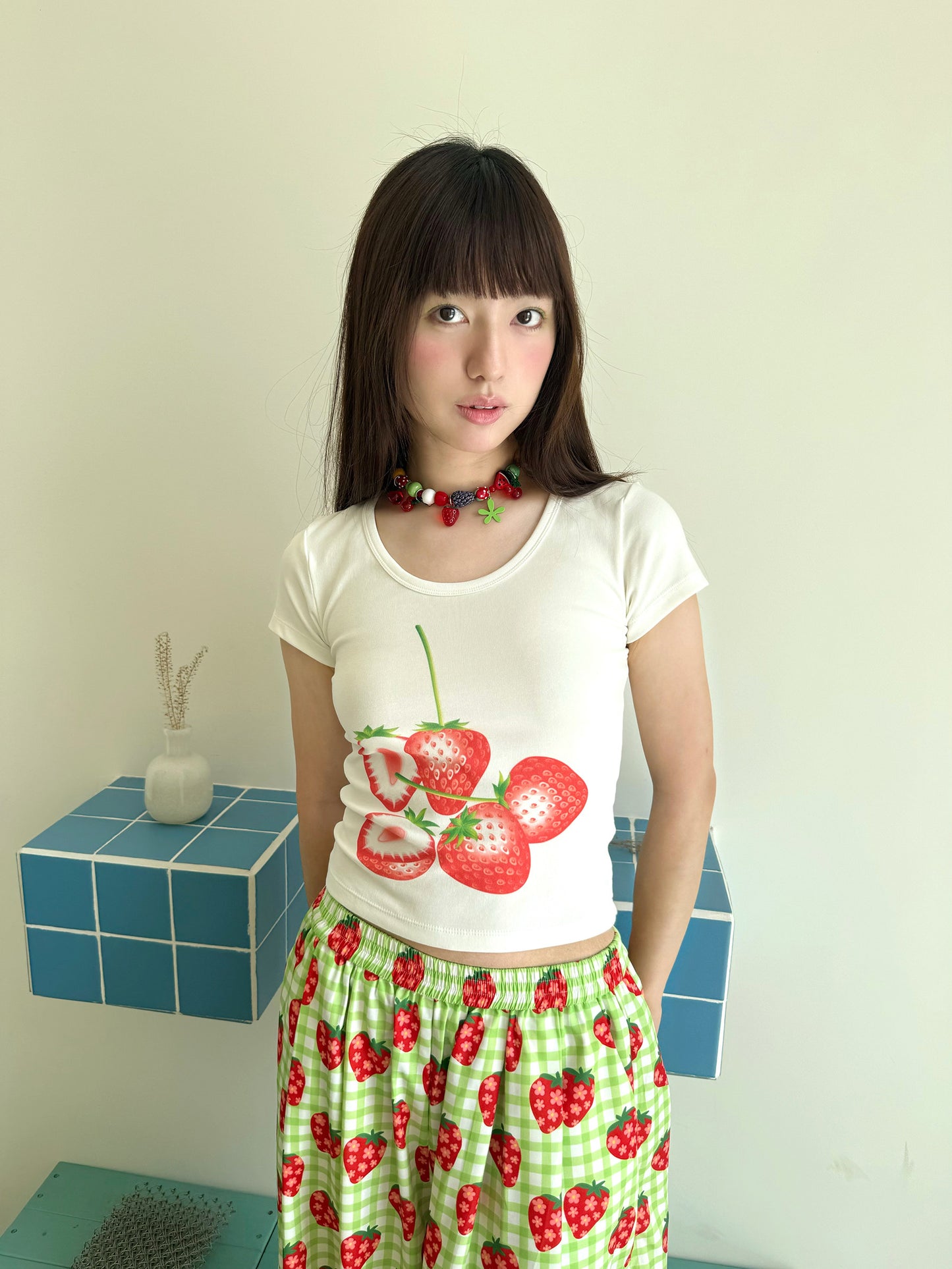 FRUITS - Strawberry Print Fitted T-Shirt | Kawaii Japanese Style Cute Top tshirt Fruits