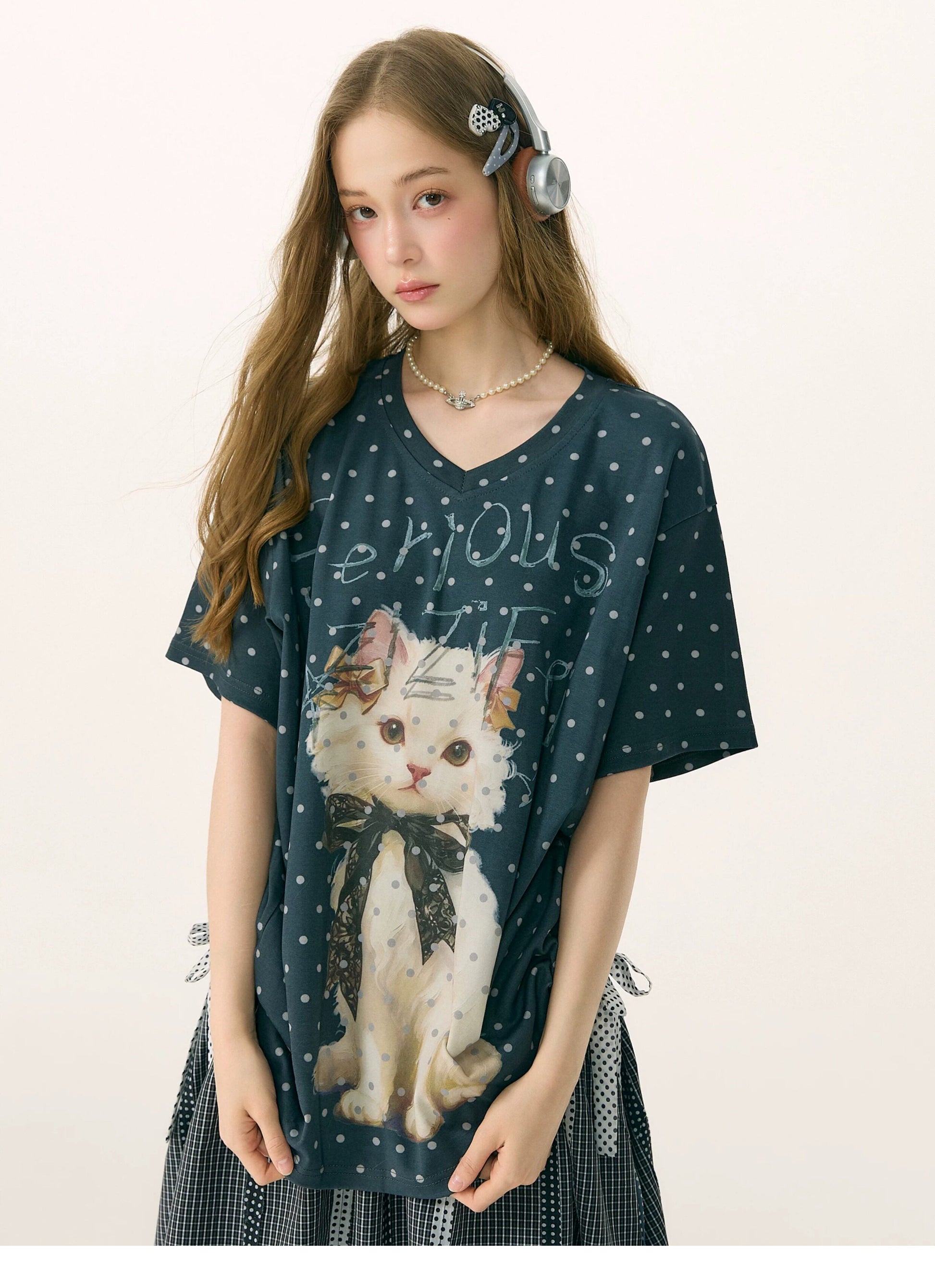 ziziFei - California Dream Cat Print V-Neck Tee tshirt ziziFei
