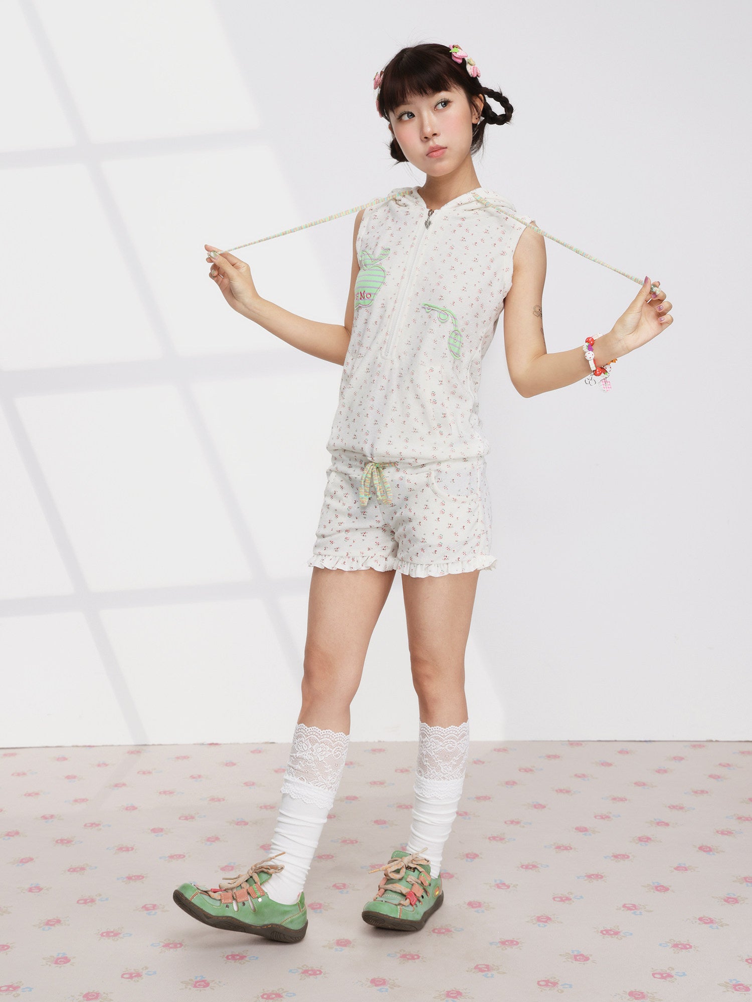 FRUITS - Apple Patch Floral Romper overall Fruits
