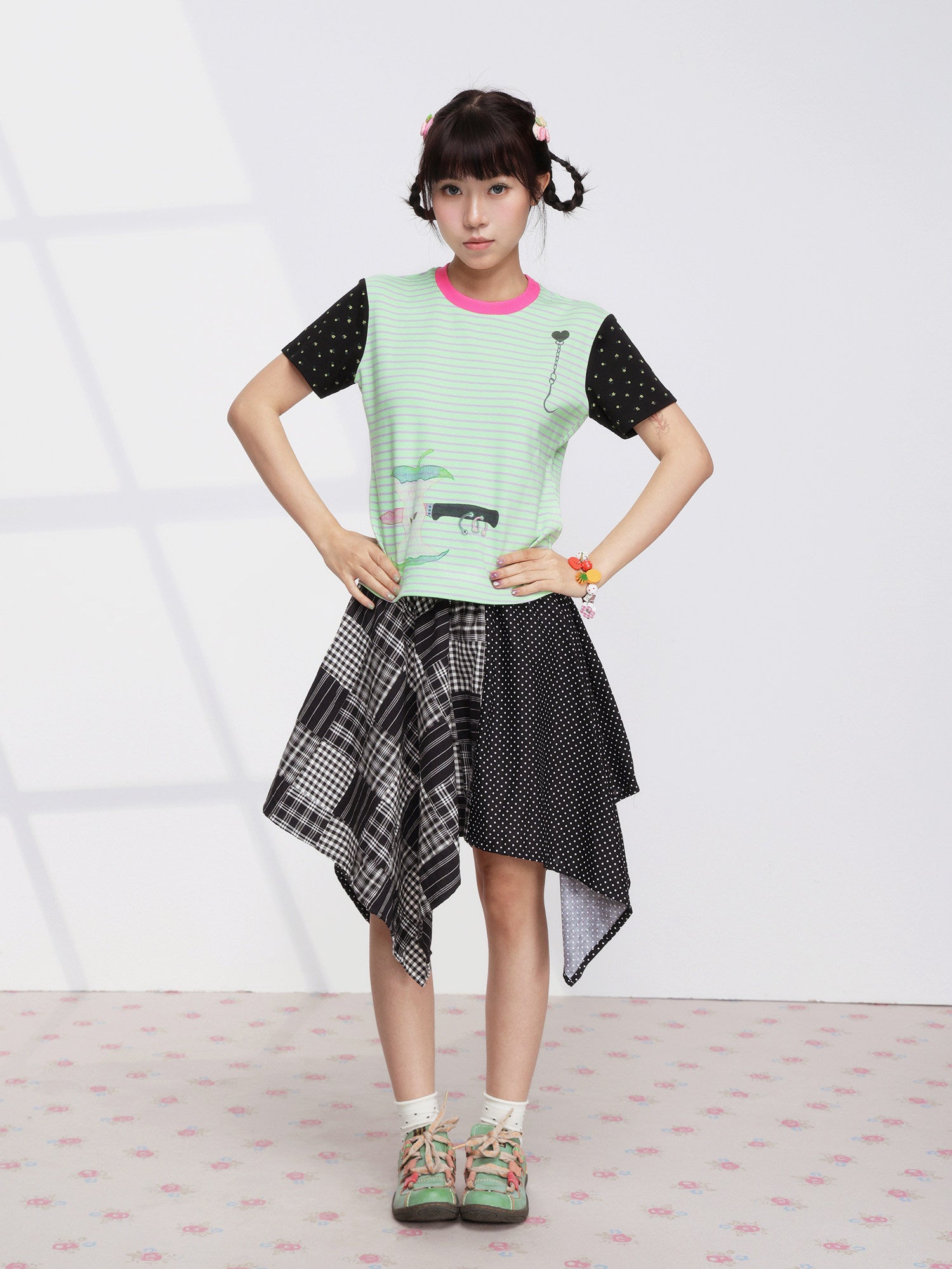 FRUITS - Apple Stripe Contrast Tee tshirt Fruits