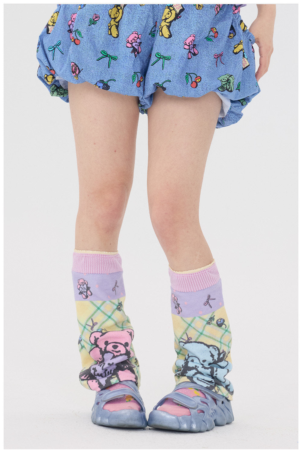 tntntutu - Bear Ruffle Slouch Socks leg warmmers tntntutu