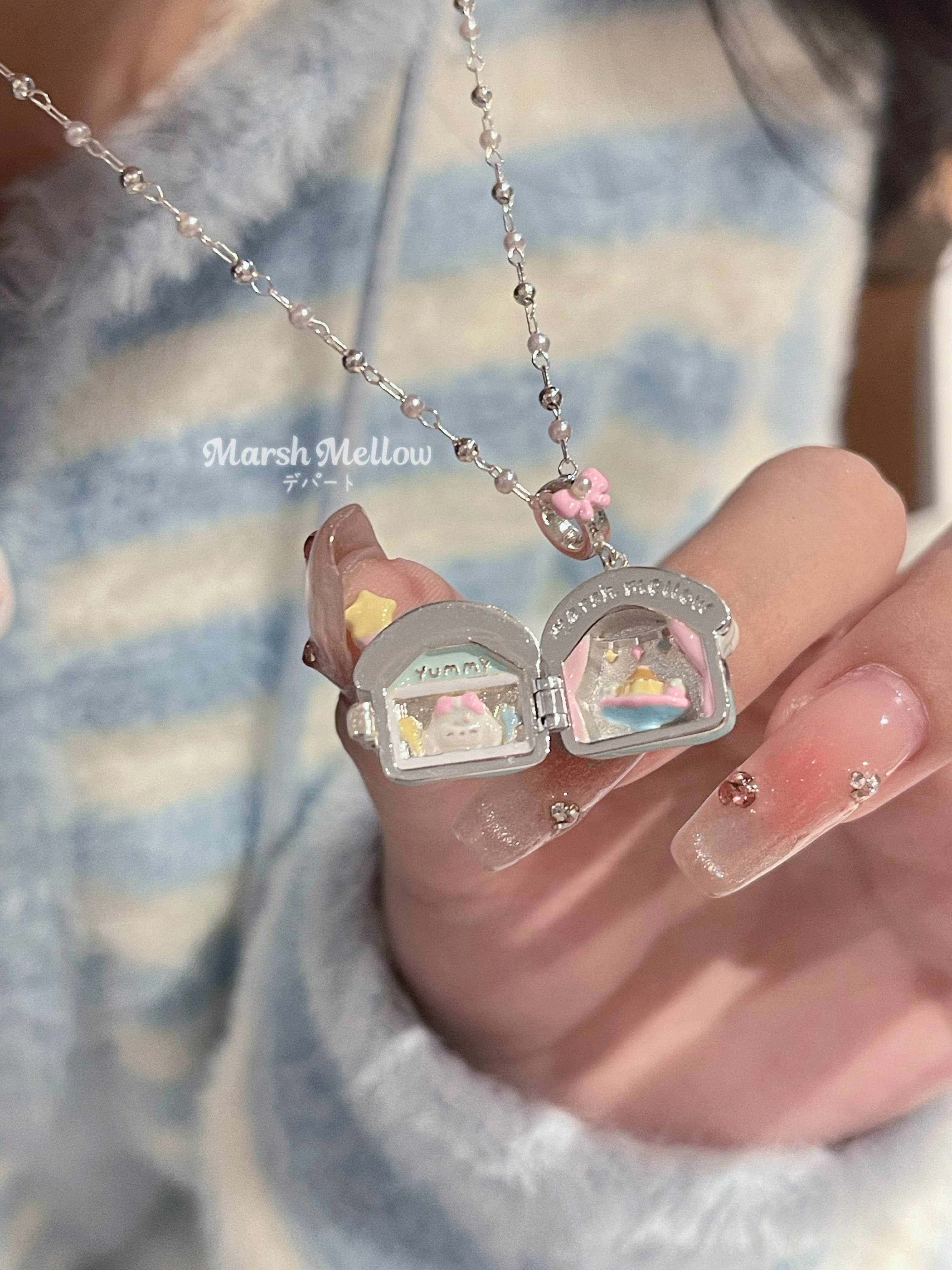 Sweet Marshmallow Popネックレス Kawaii Dessert House Necklace - Marshmellow | Land Decora