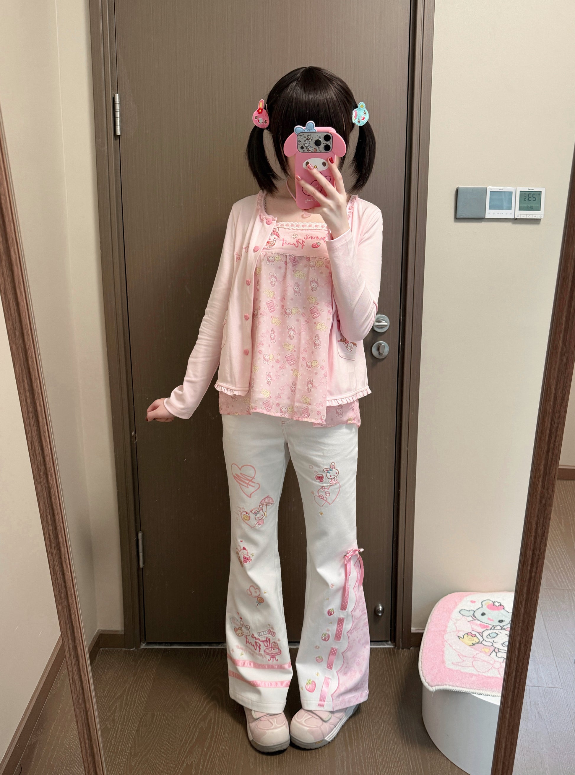 Bunny Planet - White Jojifuku Bunny Embroidered Jeans pants bunnyplanet