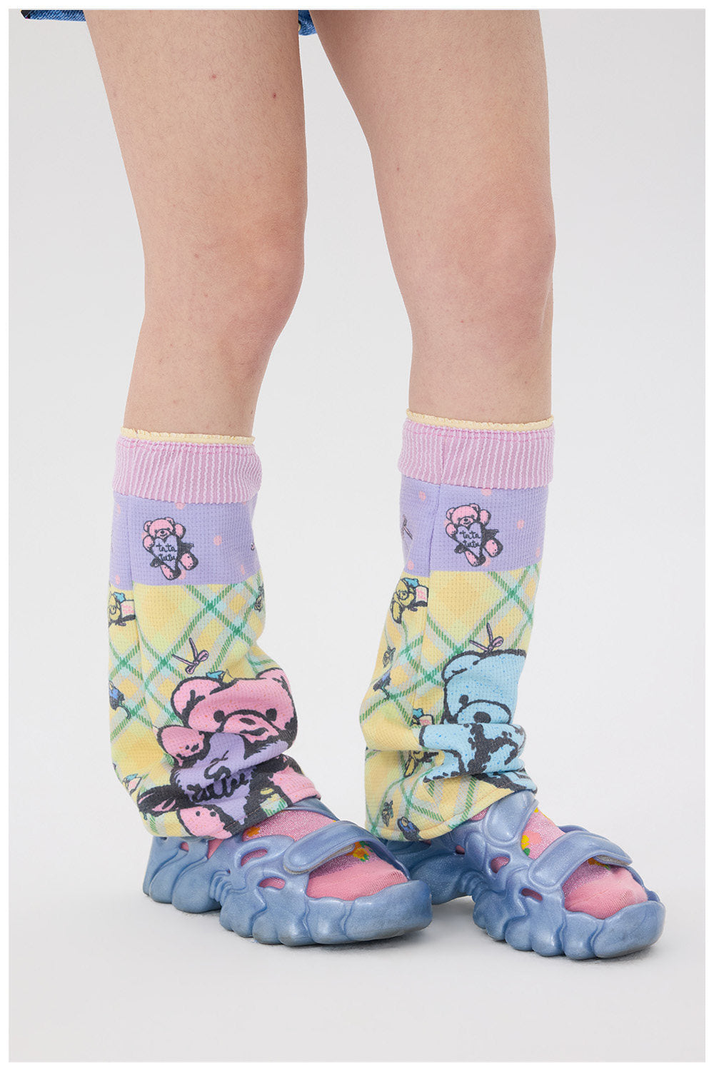 tntntutu - Bear Ruffle Slouch Socks leg warmmers tntntutu