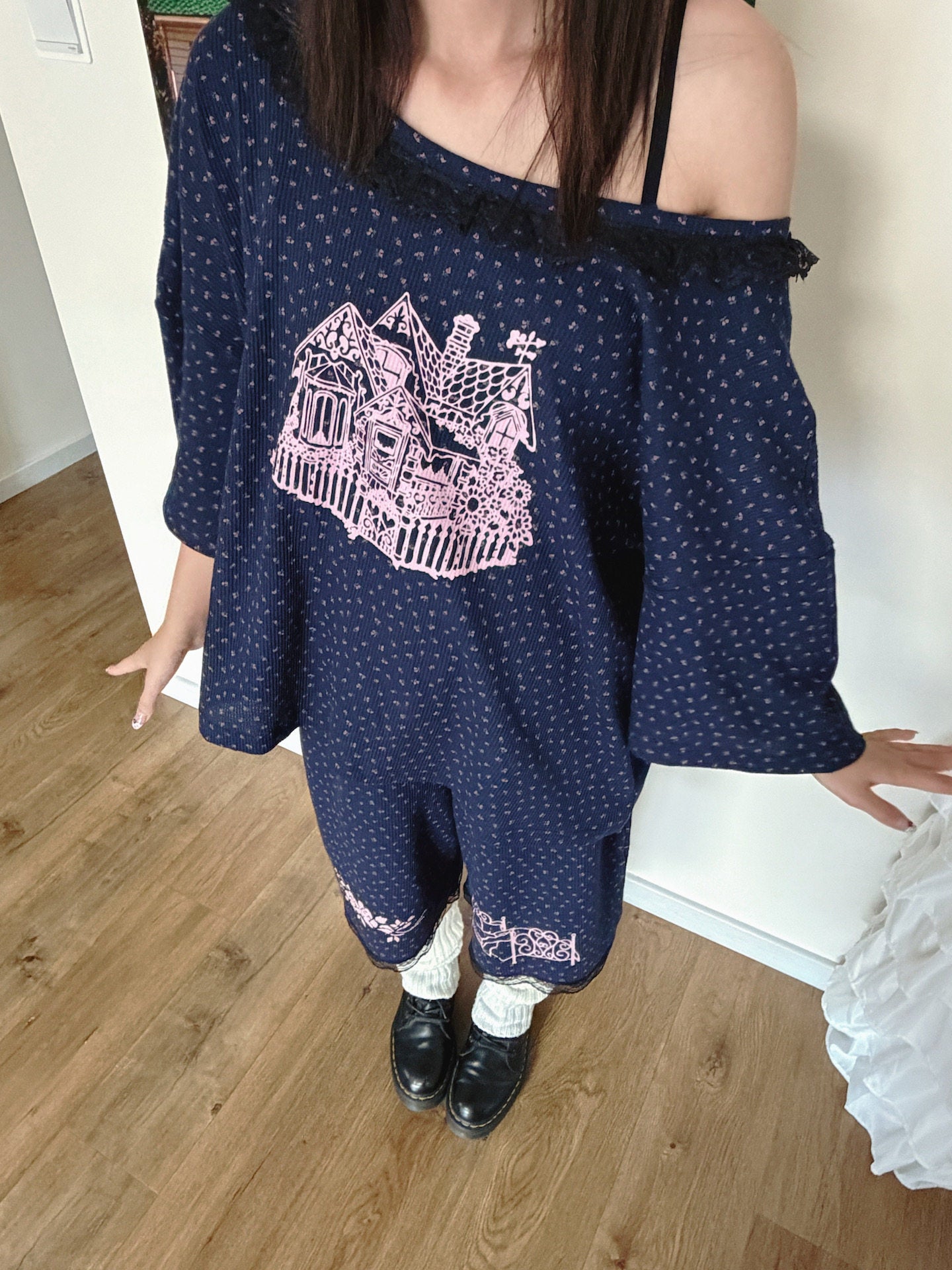 Bunnybunnygun - Floral Waffle Off Shoulder Top sweatshirt Land Decora