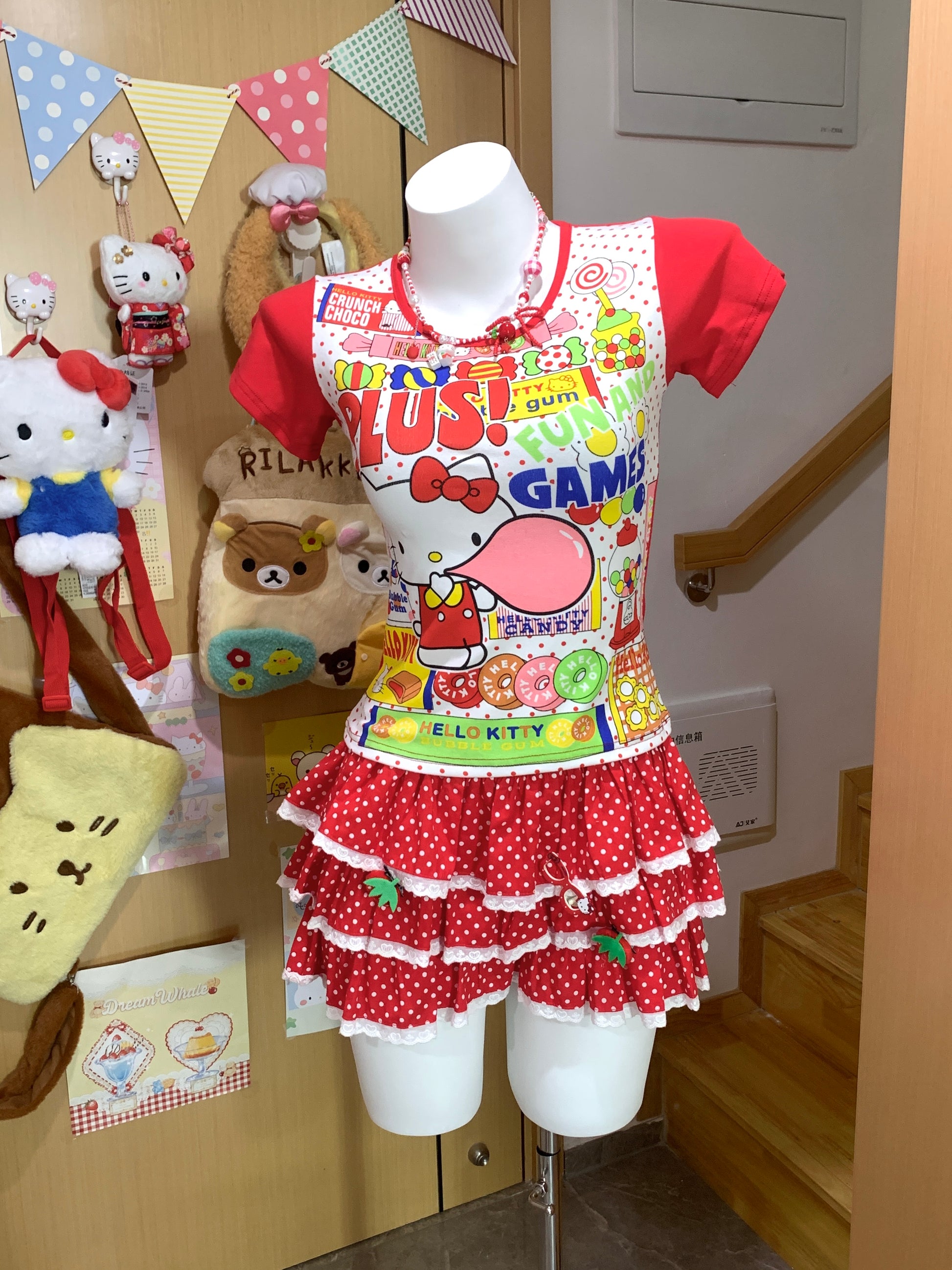 Decora Kei Set – Kitty Tee & Polka Dot Skirt set Blurred Bear