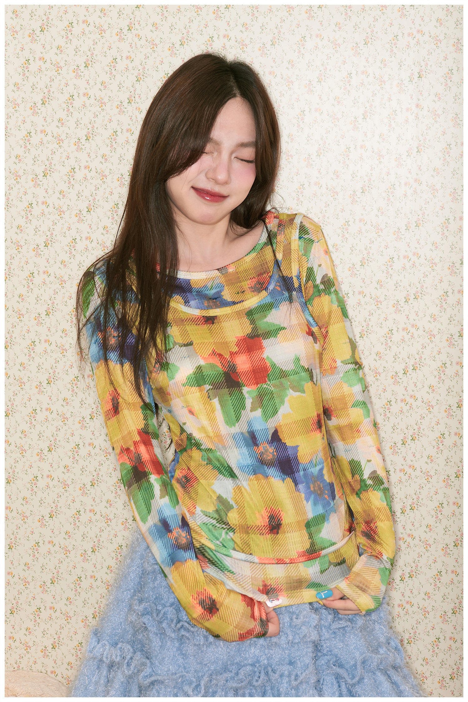 tntntutu - Bunny & Floral Plaid Slim Fit Layered Top shirt tntntutu