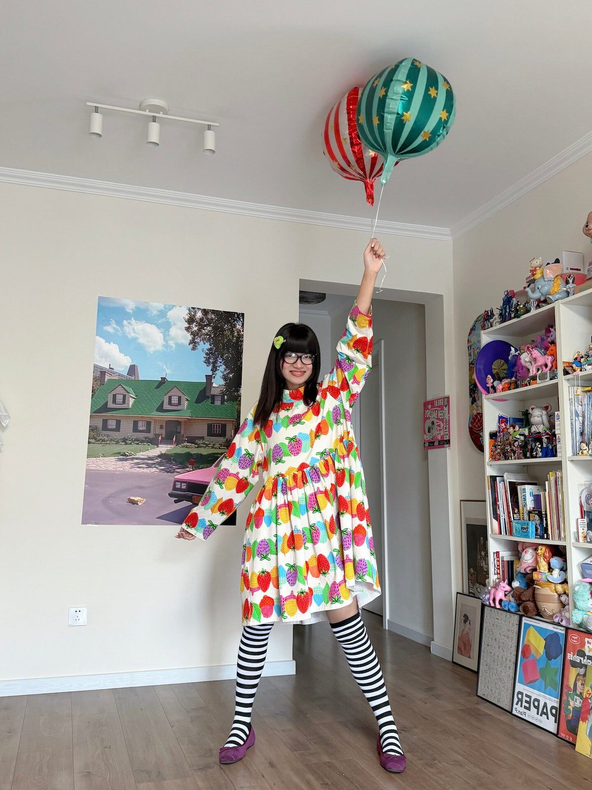 bunnybunnygun - Strawberry Print Relaxed Long-Sleeve Dress dress bunnybunnygun