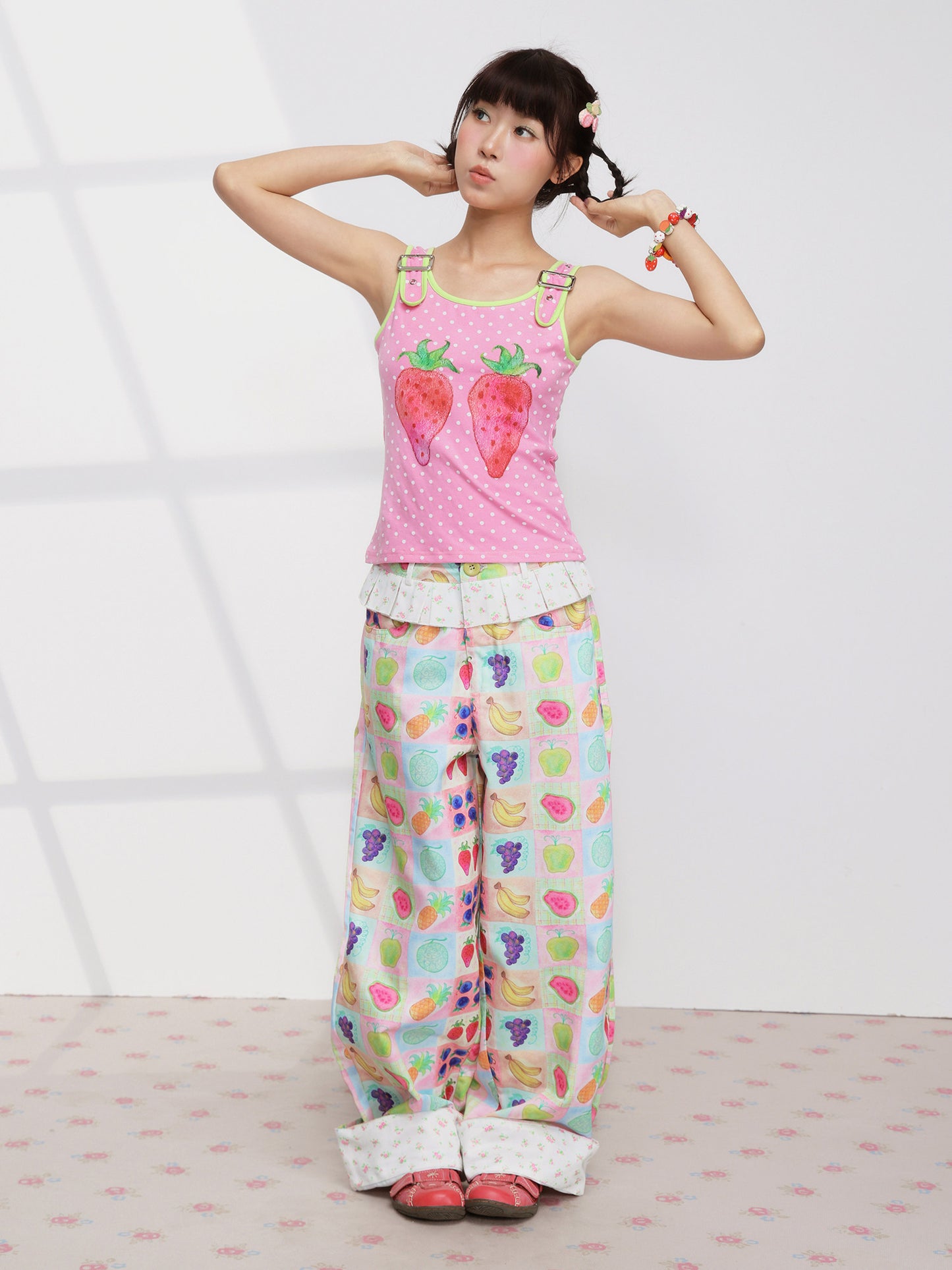 FRUITS - Strawberry Dot Strap Vest camisole Fruits