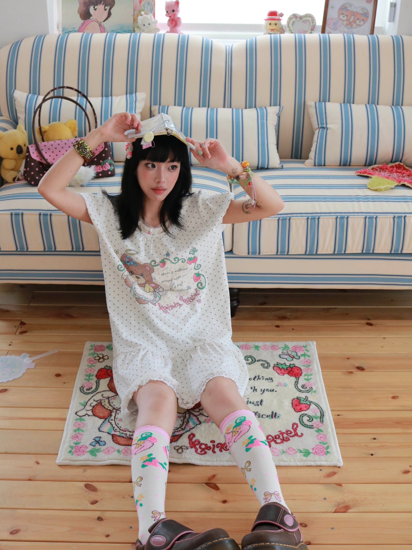 KaiXin Hostel - Bear Strawberry Lace T-Shirt Dress dress KaiXin hostel