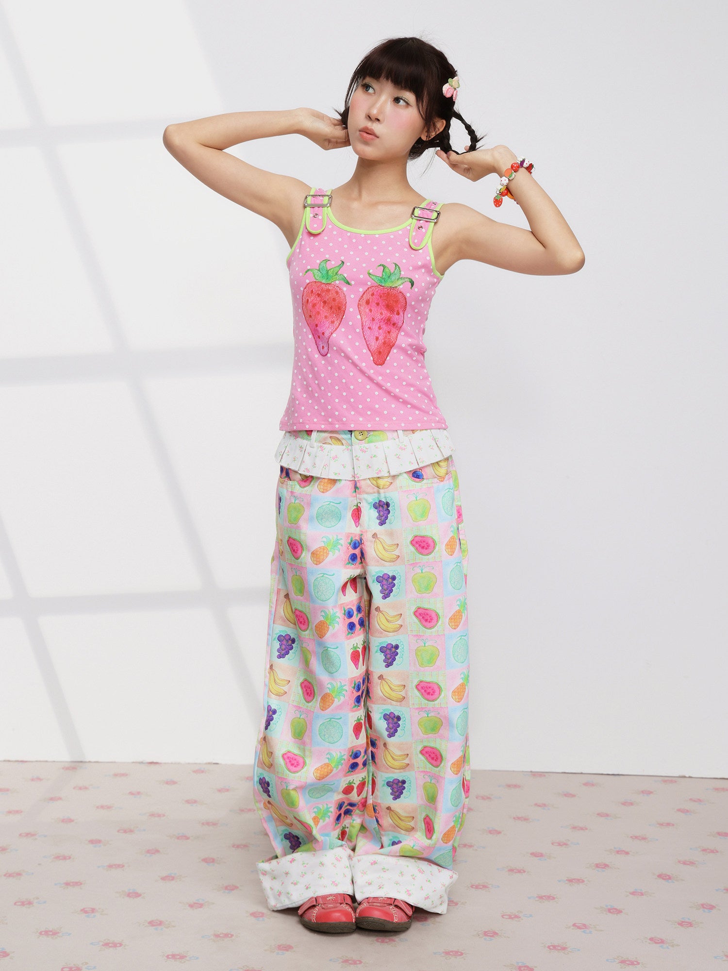 FRUITS - Floral Pleated Trousers pants Fruits