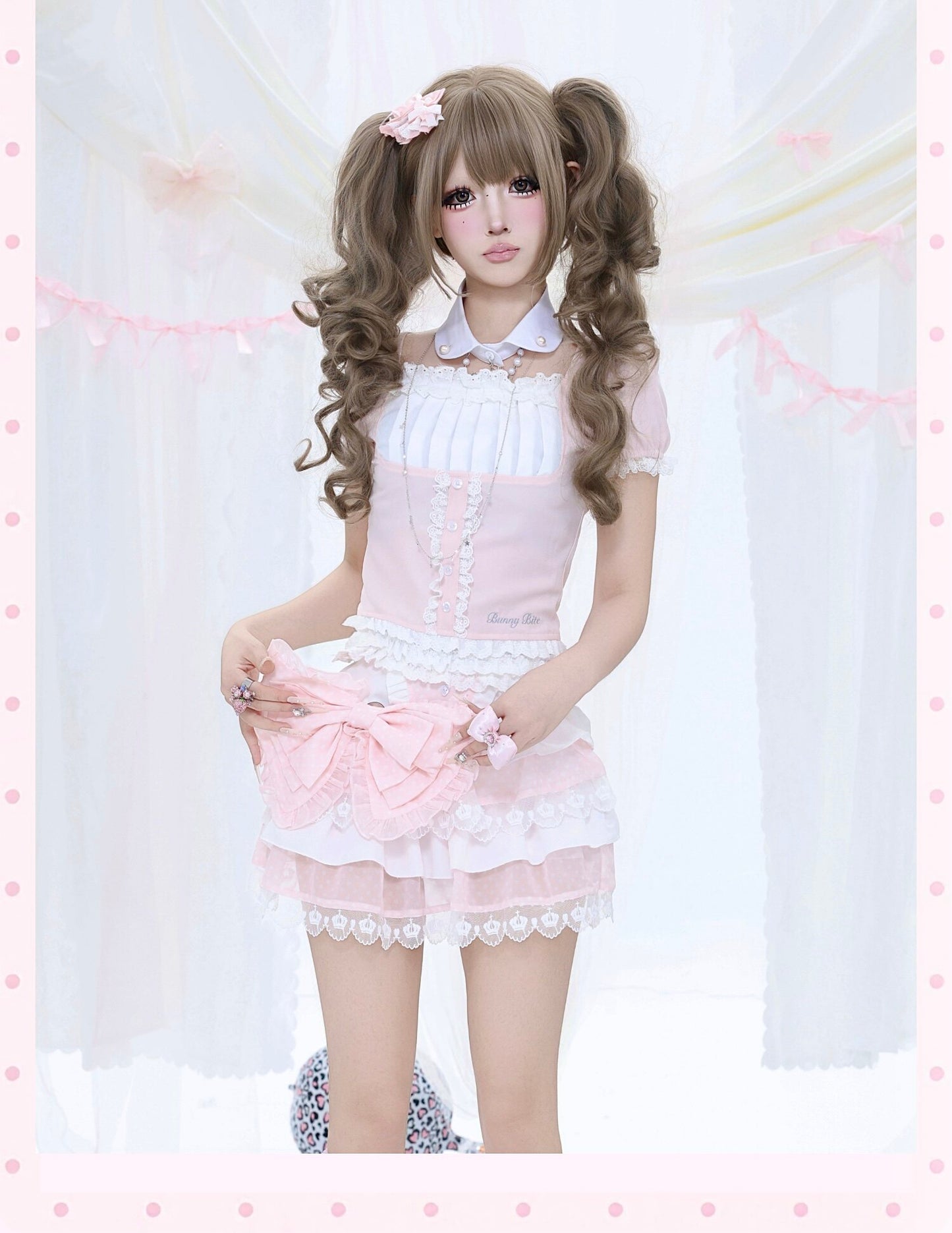 BunnyBite - Hime Gyaru Lace Open-Back Top