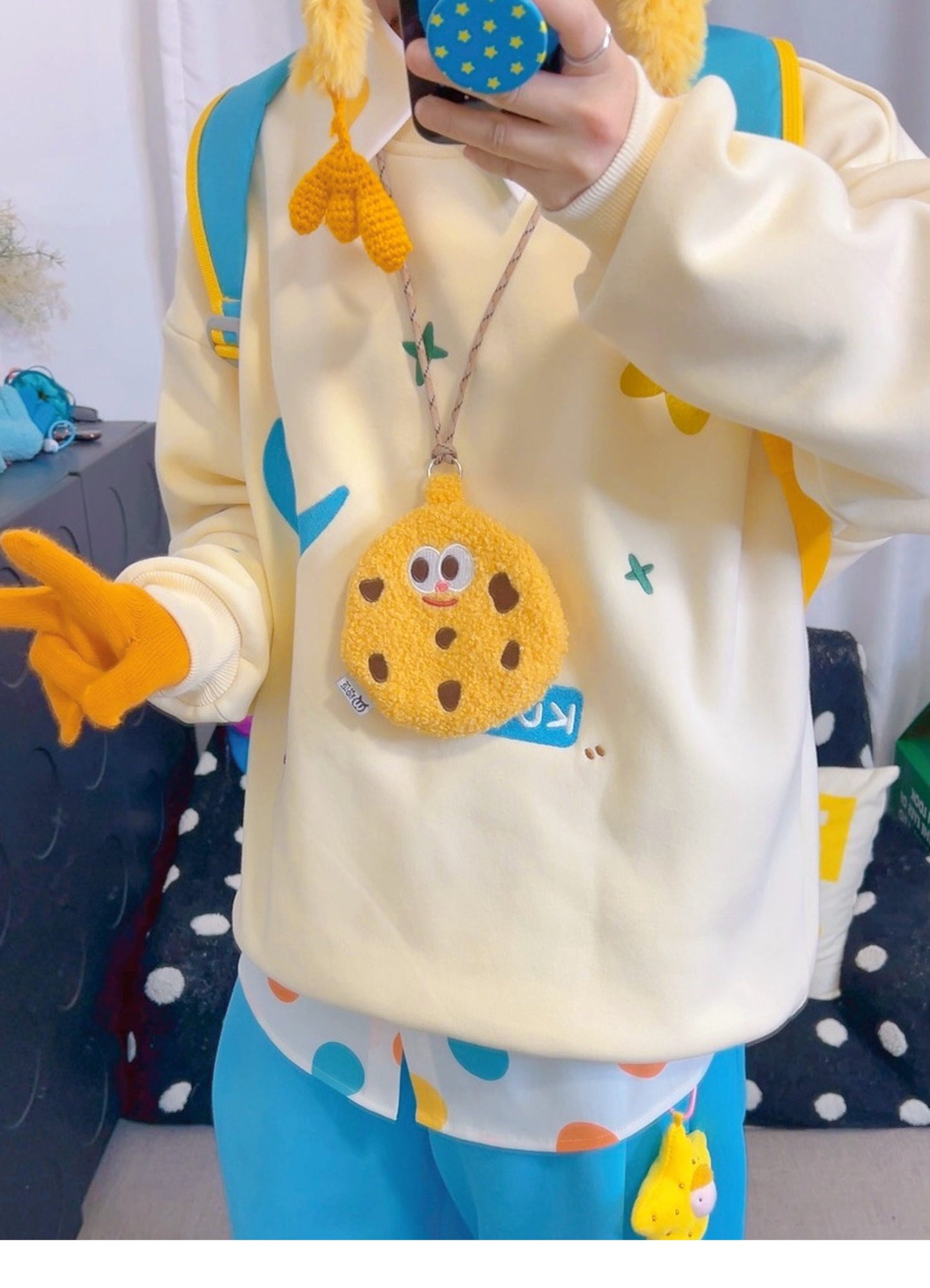 KURIOSITAET 杏色卫衣冬无帽刺绣 sweatshirt KURIOSITAET