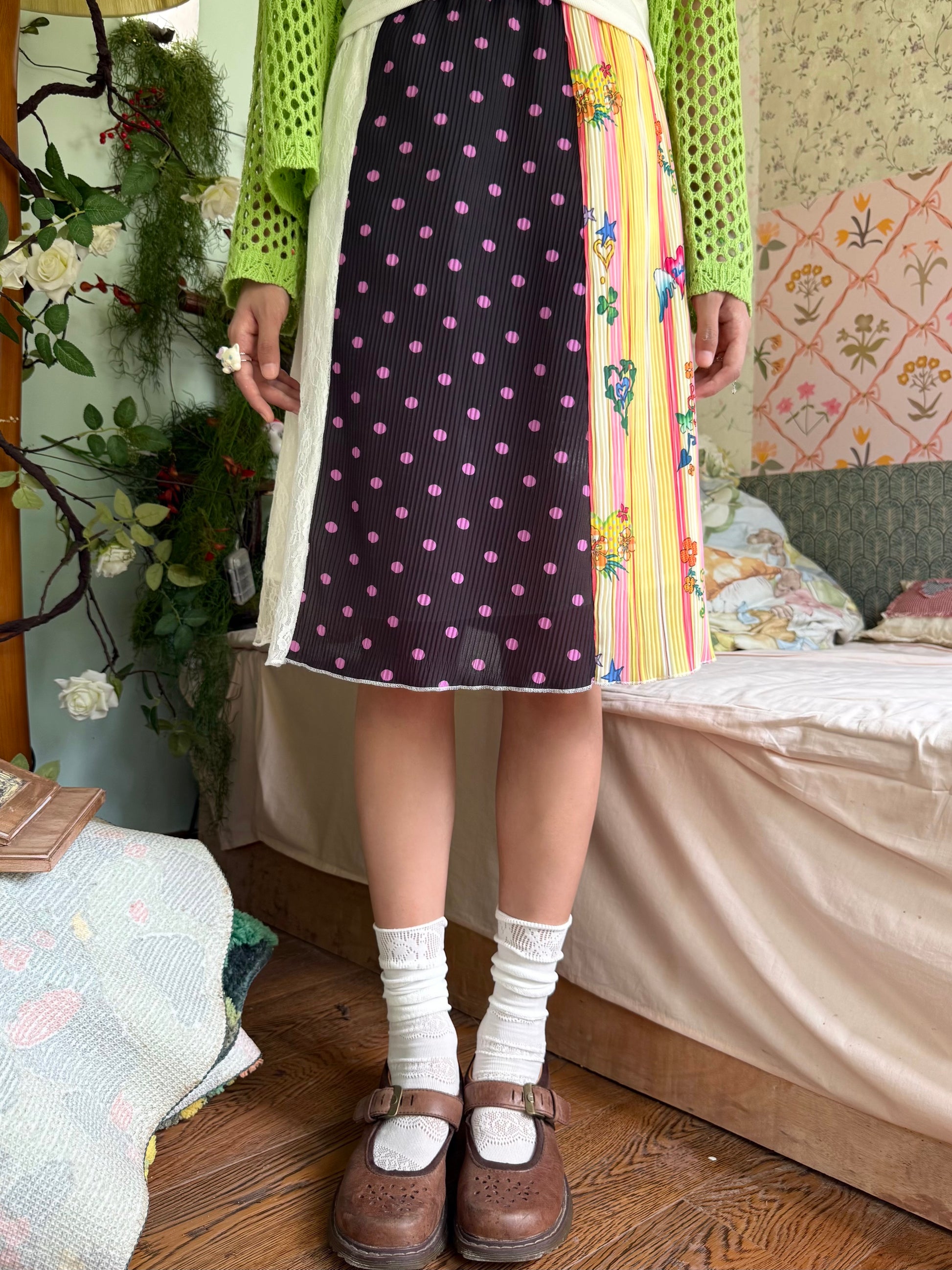 KaiXin Hostel - Kawaii Pleated Midi Skirt skirt KaiXin hostel