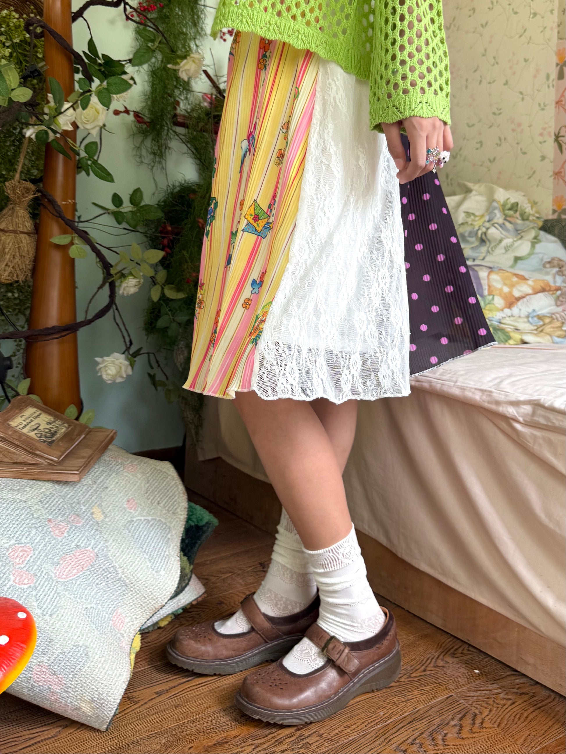 KaiXin Hostel - Kawaii Pleated Midi Skirt skirt KaiXin hostel