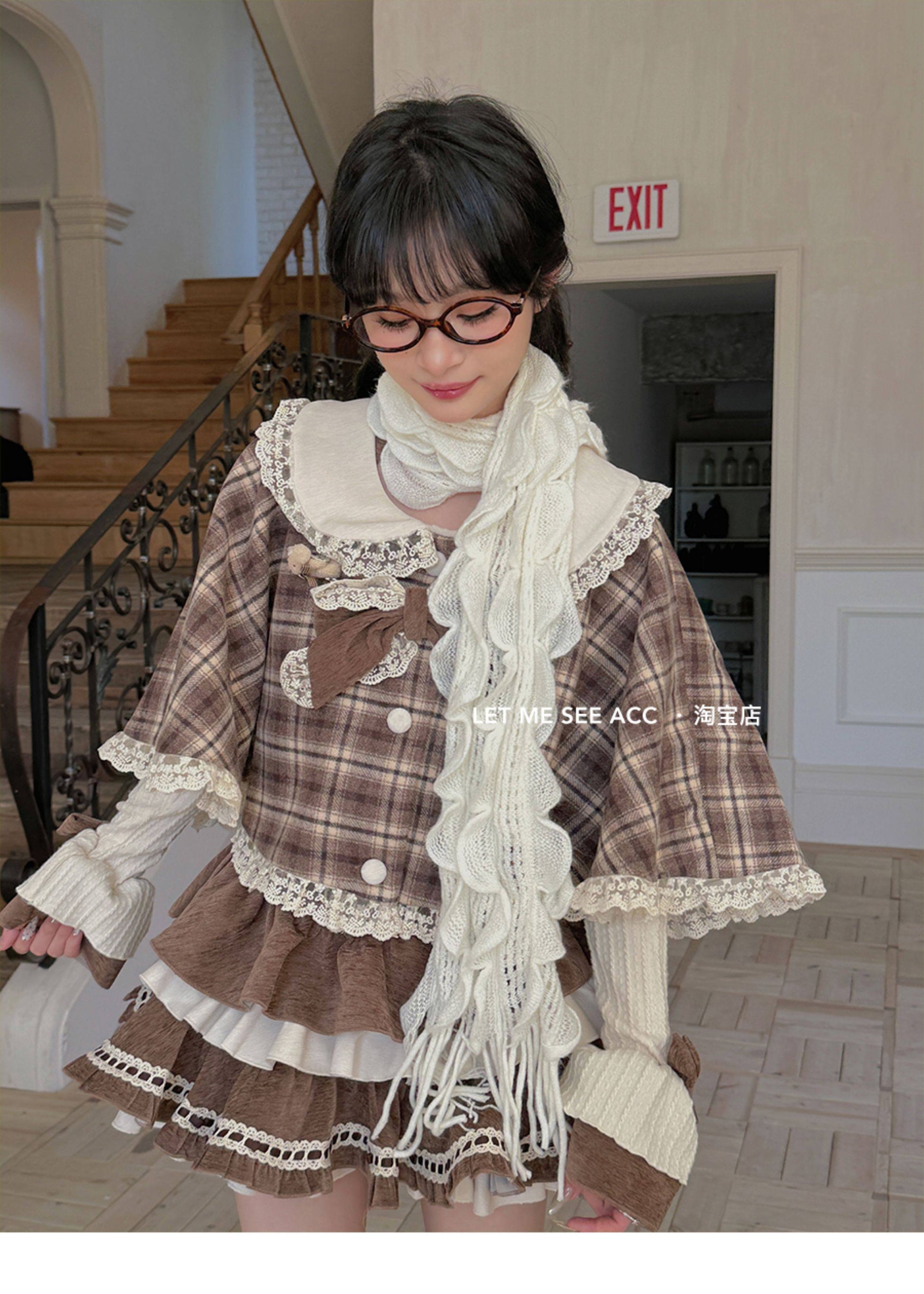 LET ME SEE - Y2K Vintage Crochet Fringe Knit Scarf scarf let me see