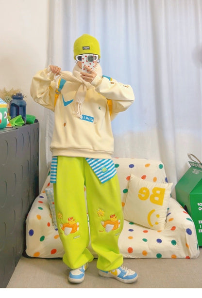 KURIOSITAET 杏色卫衣冬无帽刺绣 sweatshirt KURIOSITAET