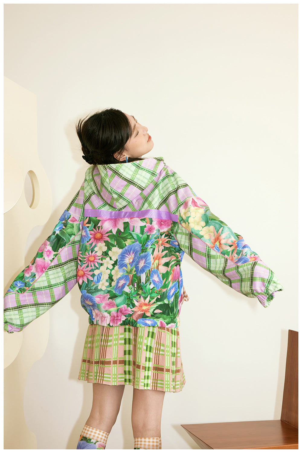 tntntutu Pink-Green Jacket | Floral Sporty Zip-Up | Patterned Animal Windbreaker jacket tntntutu