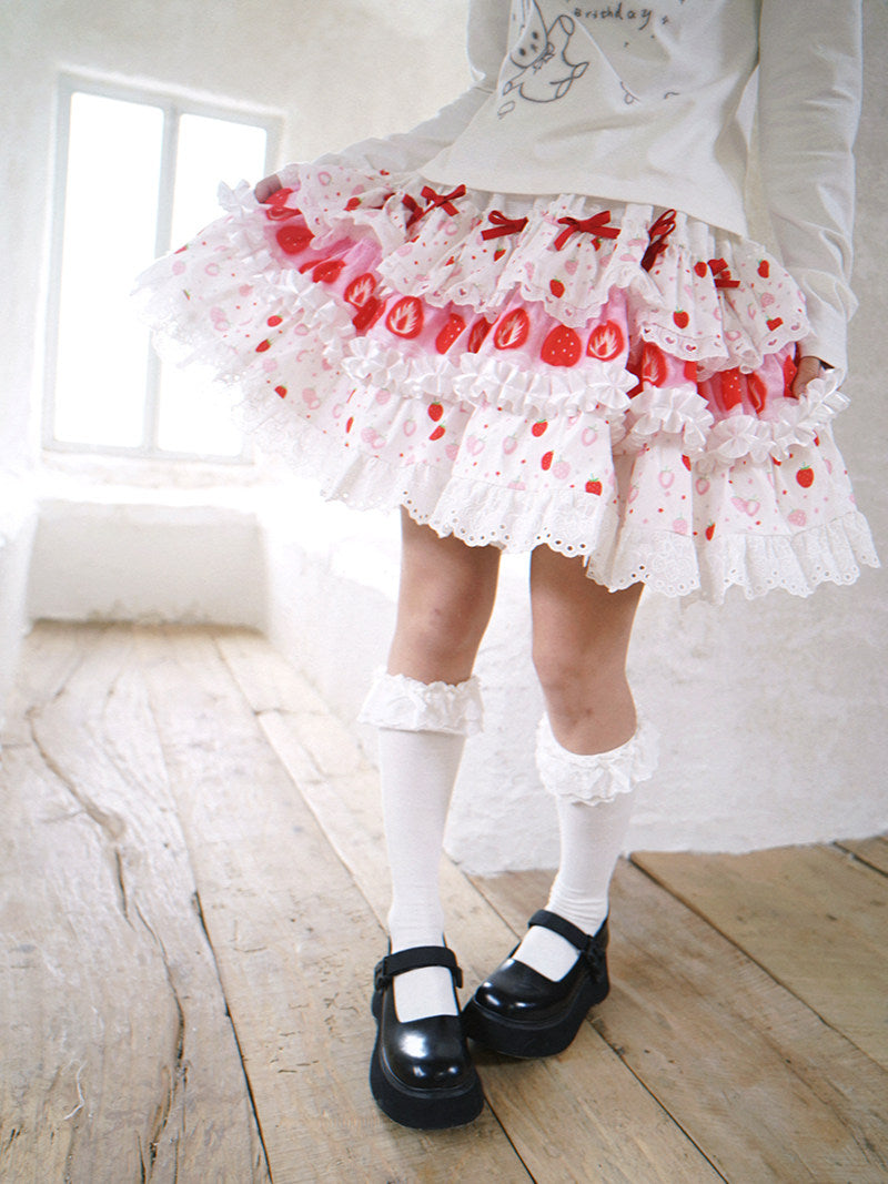 Daytoday Everyday Institute - Strawberry Cake Lace Mini Skirt skirt daytoday everyday institute