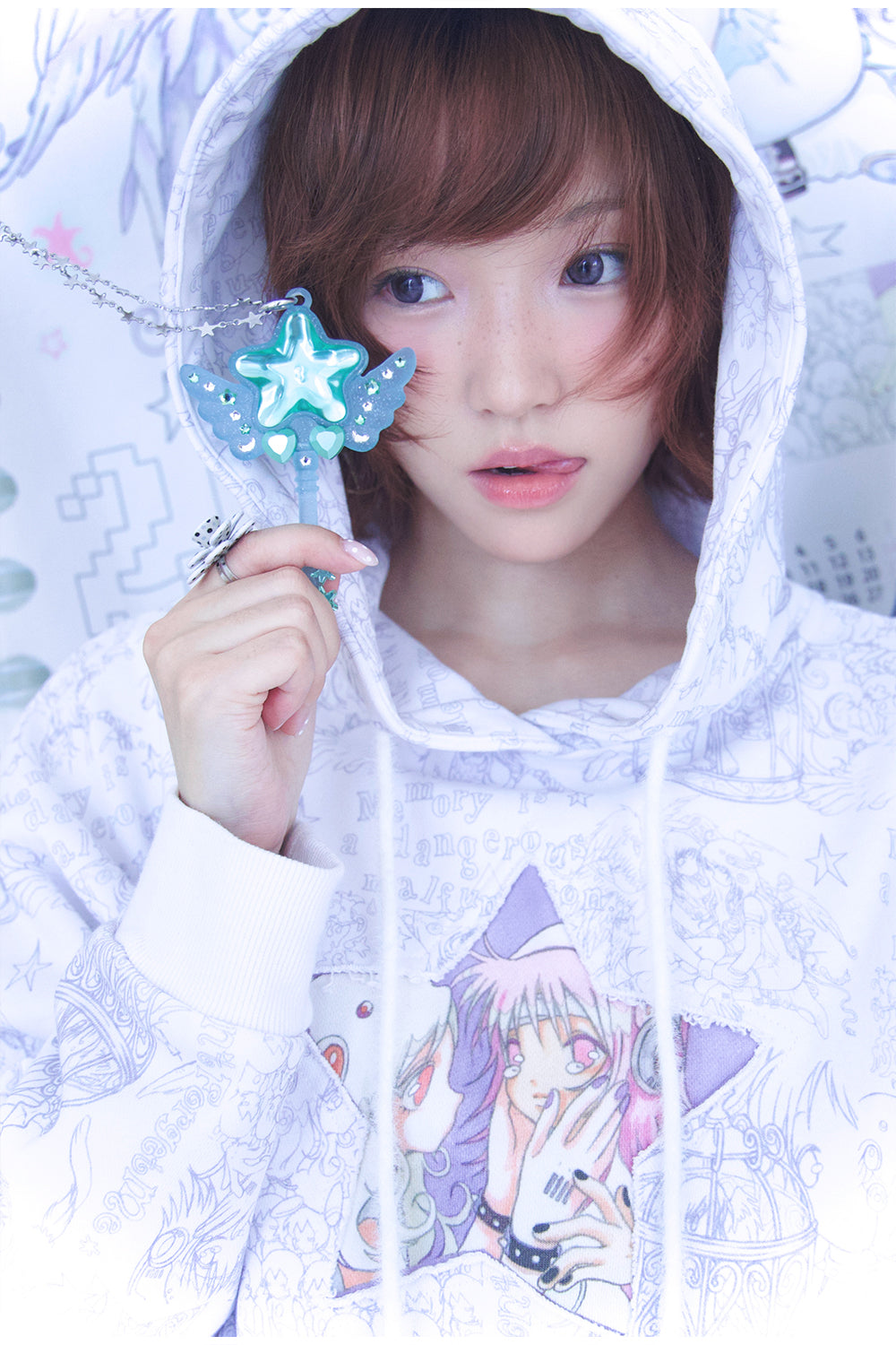 Hashtag DDD – Y2K Star Hoodie White hoodie Hashtag DDD