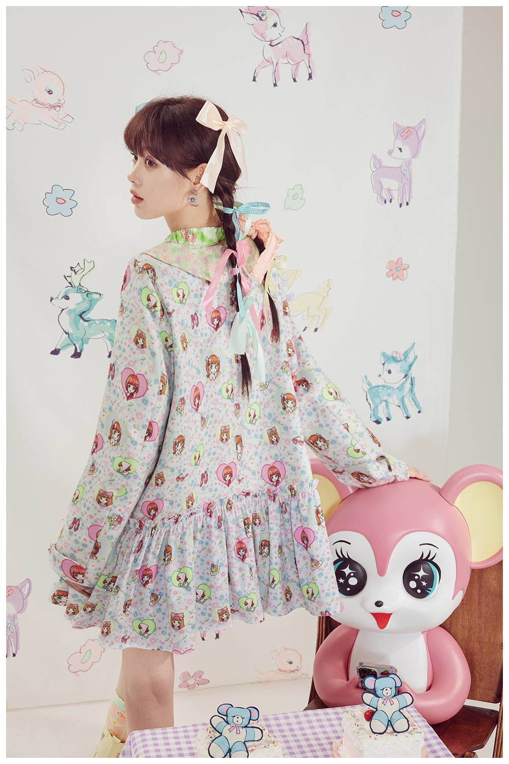 Tntntutu White Heart Woolen Coat with Print and Ruffled Hem