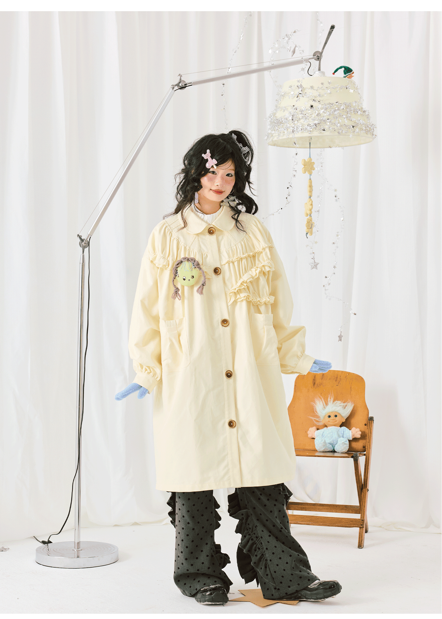 HELPHELP Yellow Pleated Peter Pan Collar Long Loose Sleeve Trench Coat