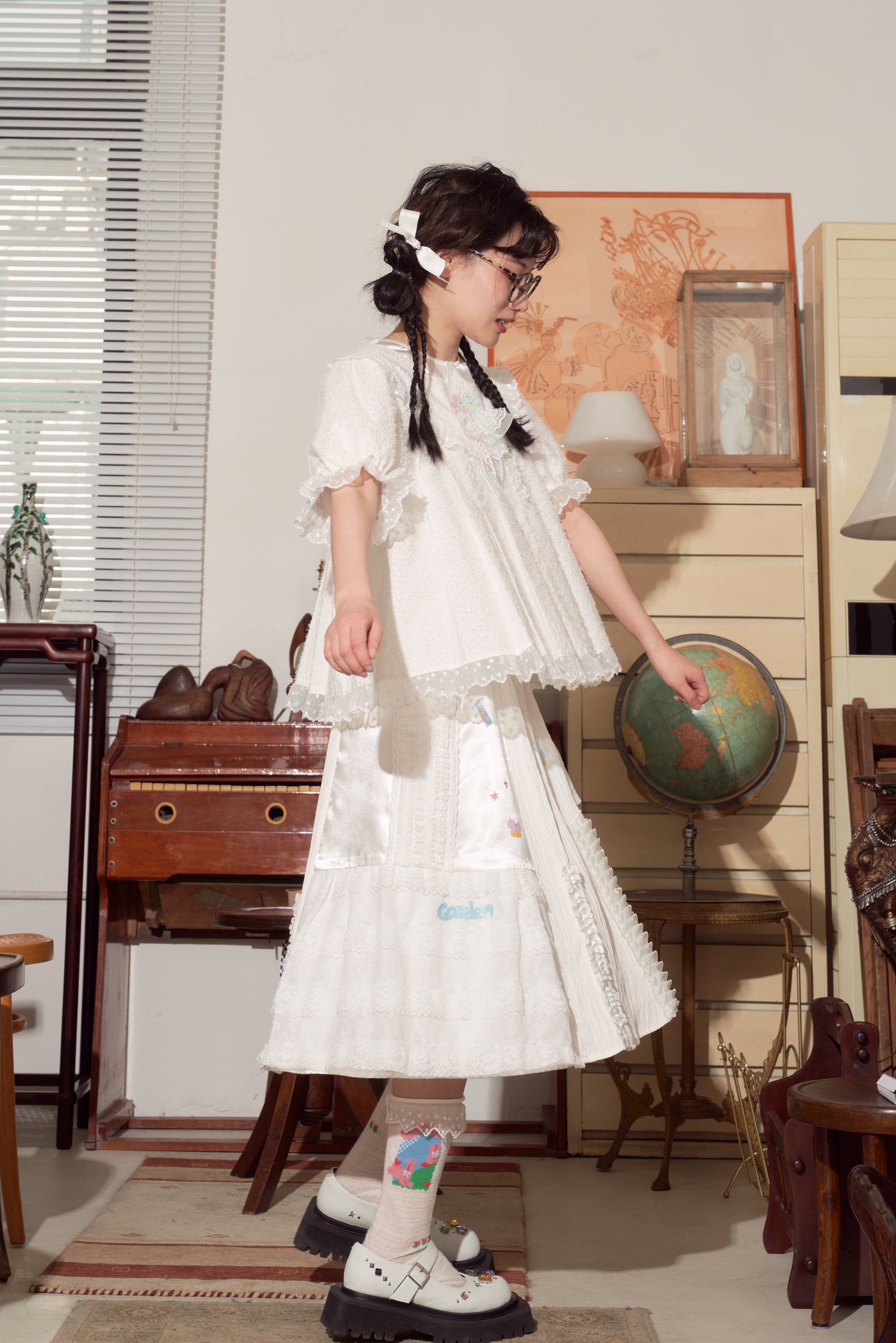 HELPHELP Harajuku Style Printed Patchwork Lace Satin Cute Versatile White Skirt