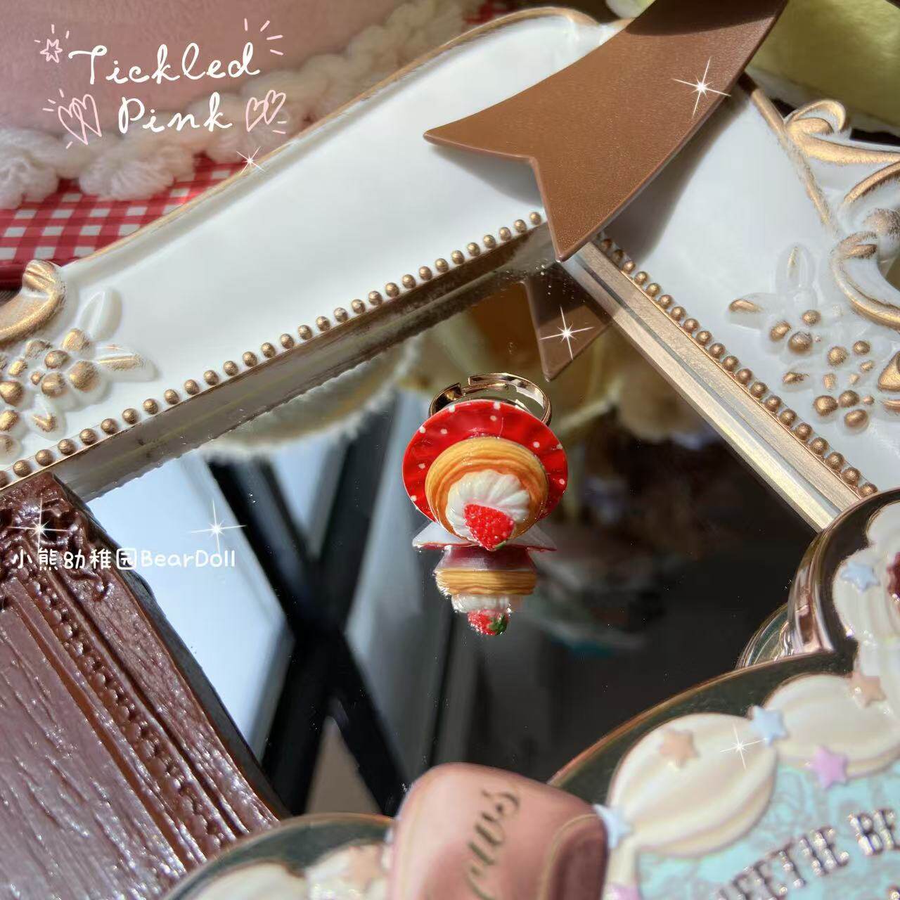 Bear Doll - Cake Dessert Ring ring Bear Doll Dot-patterned Red Plate Egg Tart