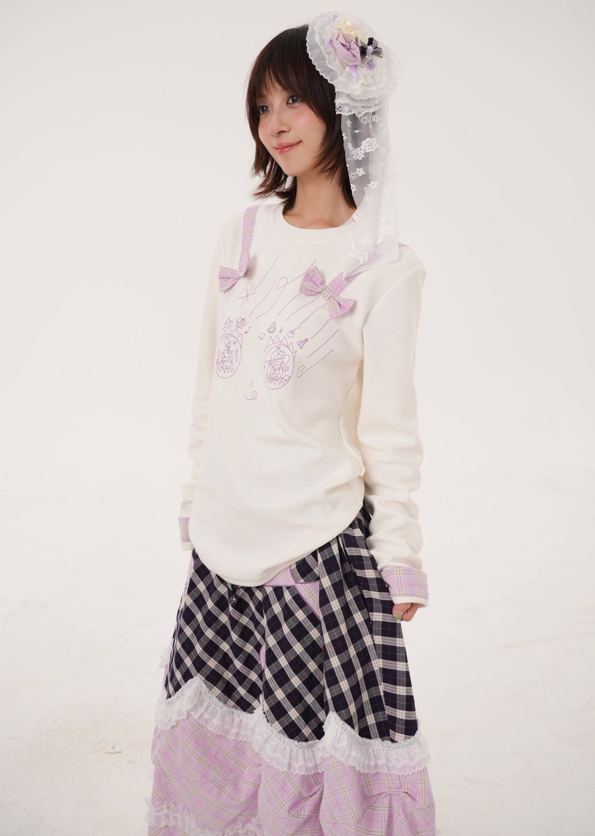 RabbitRain - Birthday Cake Bow Embroidered Sweatshirt shirt RabbitRain