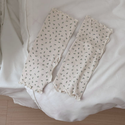 LET ME SEE - Kawaii Patterned Mid Socks sock let me see Beige Floral - 1 Pair