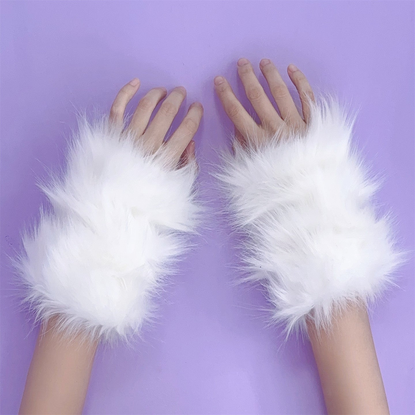 No Brand - Plush Fingerless Arm Warmers sleeves Captain Peach White
