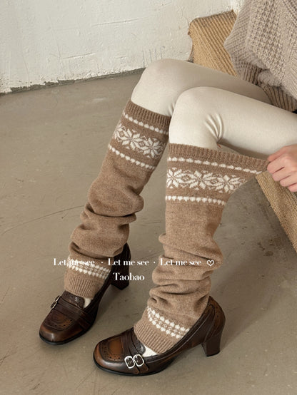 LET ME SEE - Fair Isle Snowflake Leg Warmers leg warmmers let me see Coffee