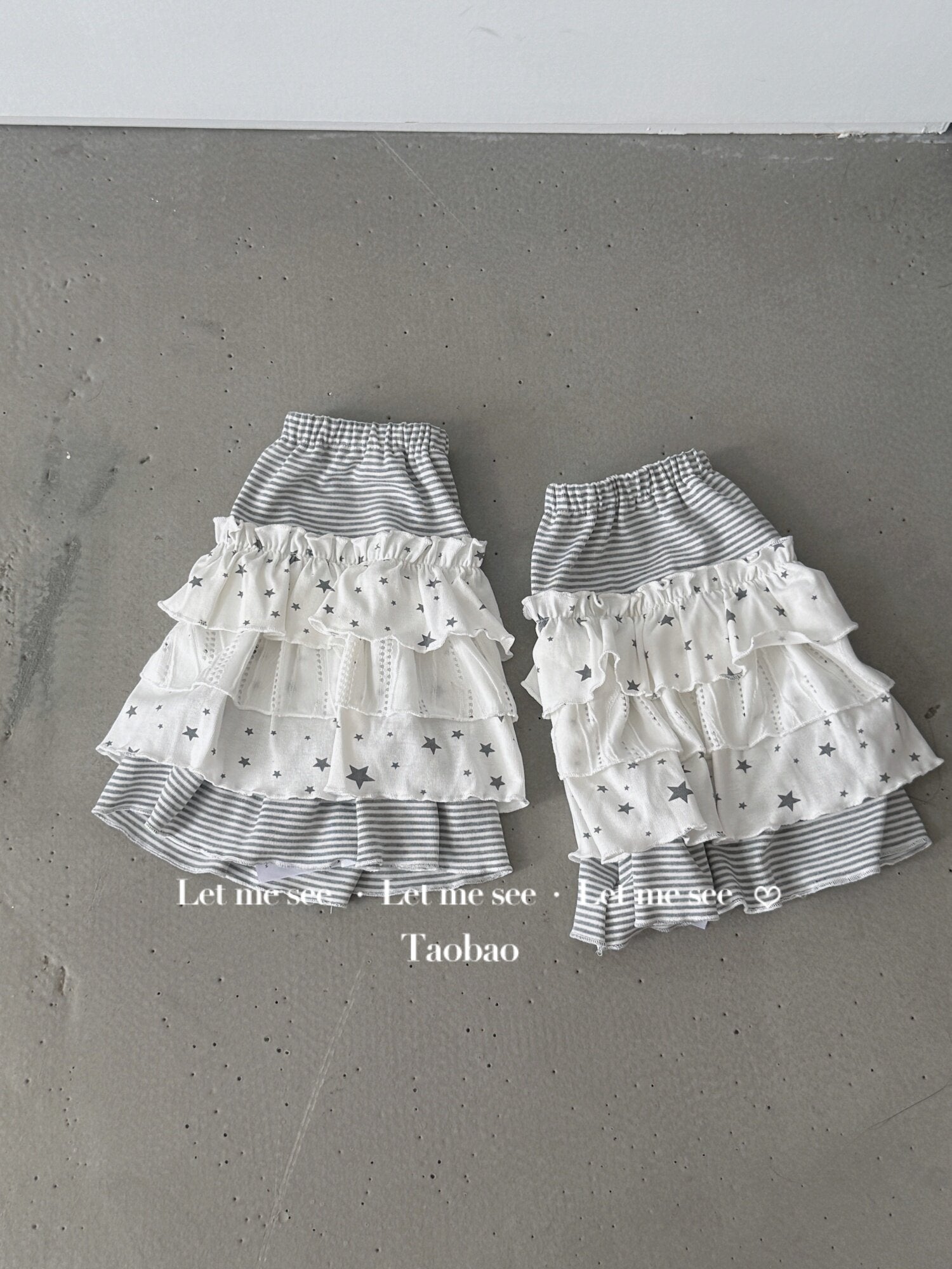 LET ME SEE - Star Stripe Pleated Leg Warmers leg warmmers let me see Leg Warmers - 1 Pair
