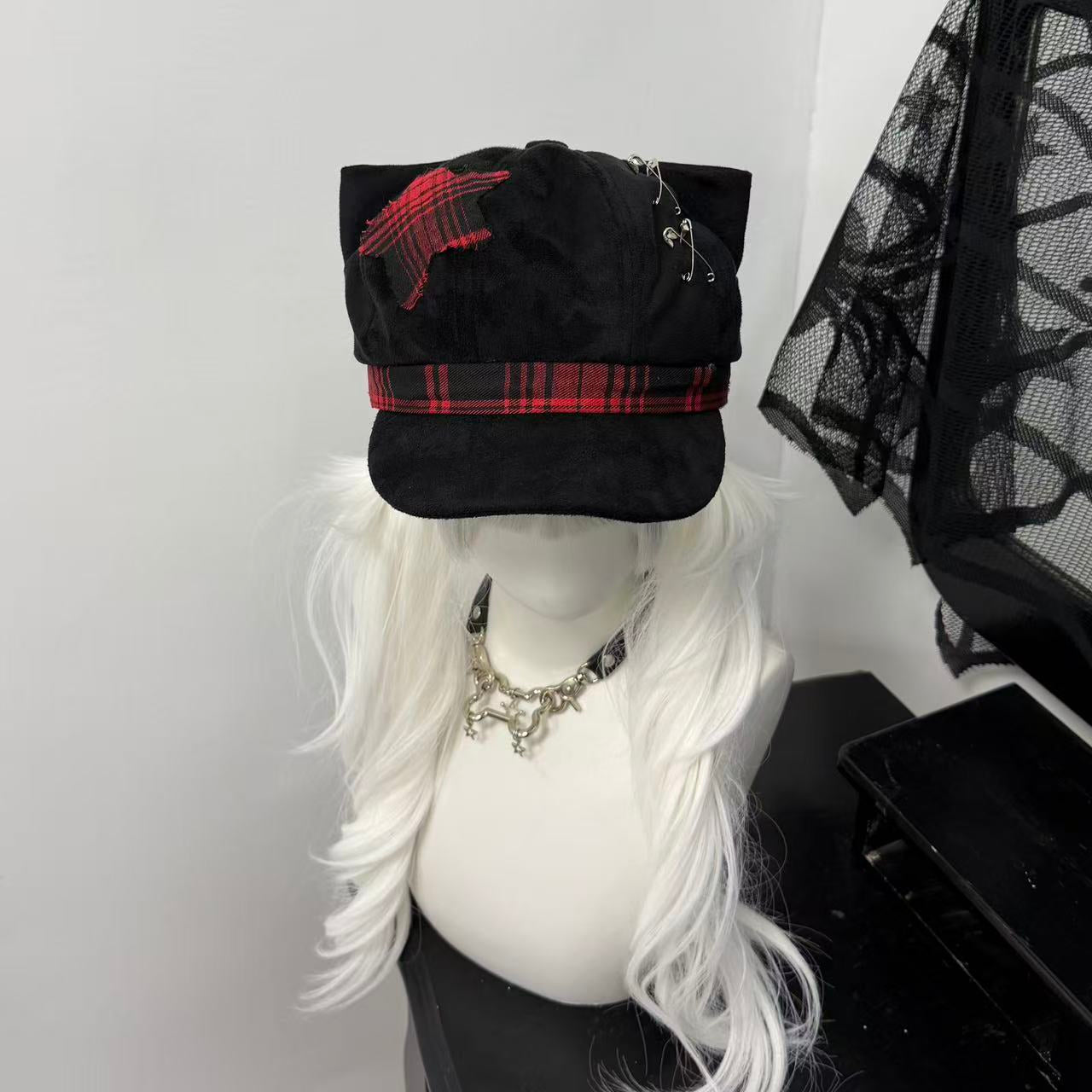 1Gangster Inn - Black Cat Ear Beret Punk Hat hat 1GASTERINN Black And Red Hat