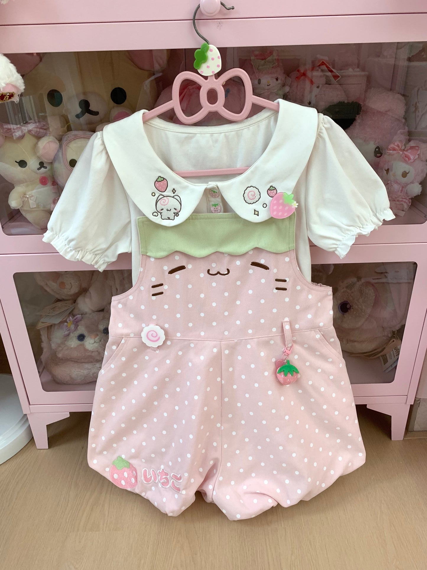Blurred Bear - Strawberry Doll Collar Overalls Set set Blurred Bear Pink Overalls S