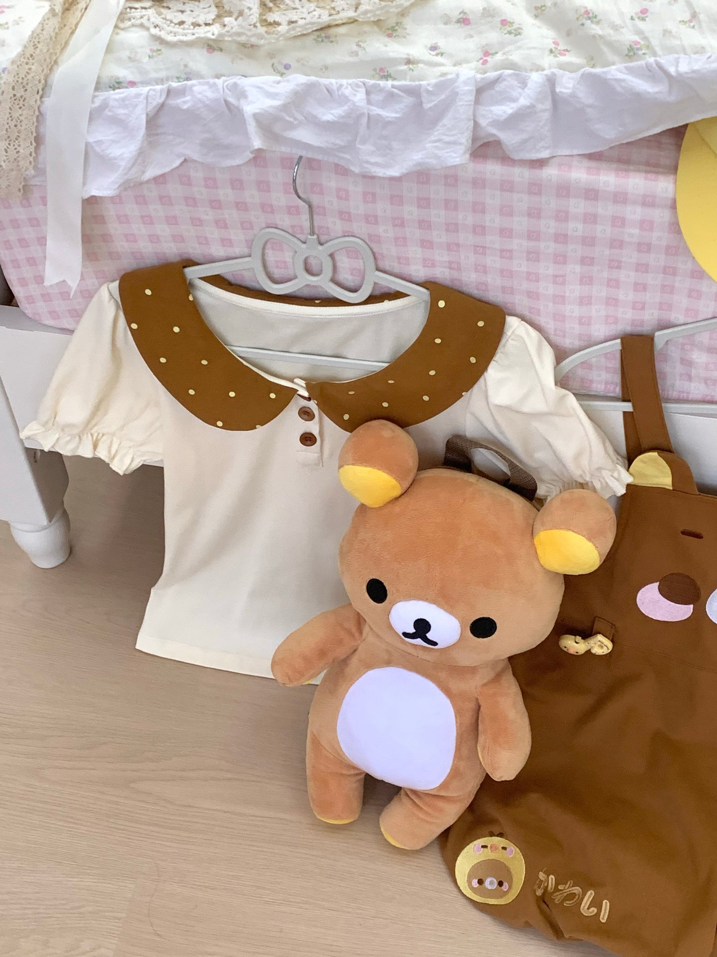 blurred bear - Bear Embroidery Short Overalls