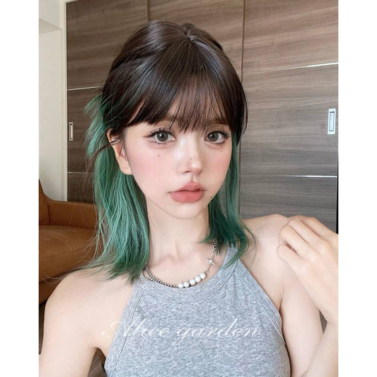 Alice Garden Harajuku style short bobo wig with green ear-tucked highlights, perfect for creating a cute and vibrant look.