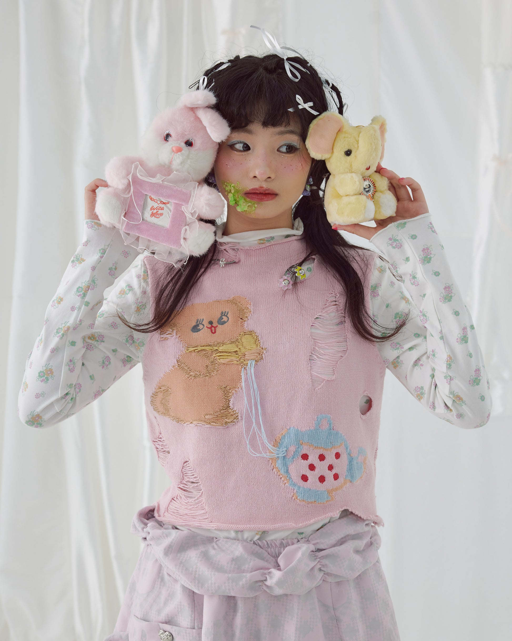 HelpHelp Harajuku style knit vest featuring cute dog and teapot embroidery with a trendy ripped design for a playful and cozy look.