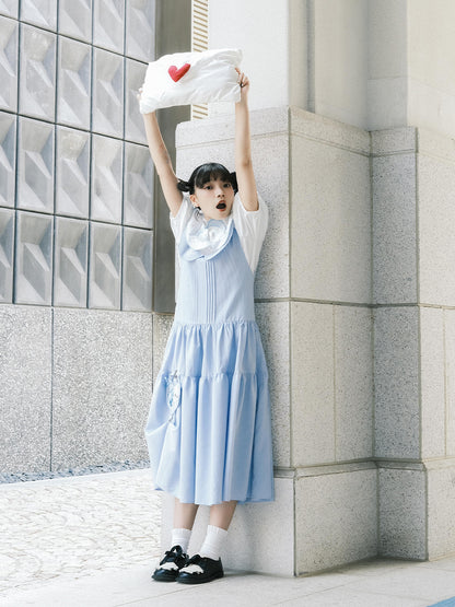 Meugler Animal Paradise vintage vest dress featuring blue plaid, comic embroidery, a low waist, and a doll collar for a nostalgic and playful look.