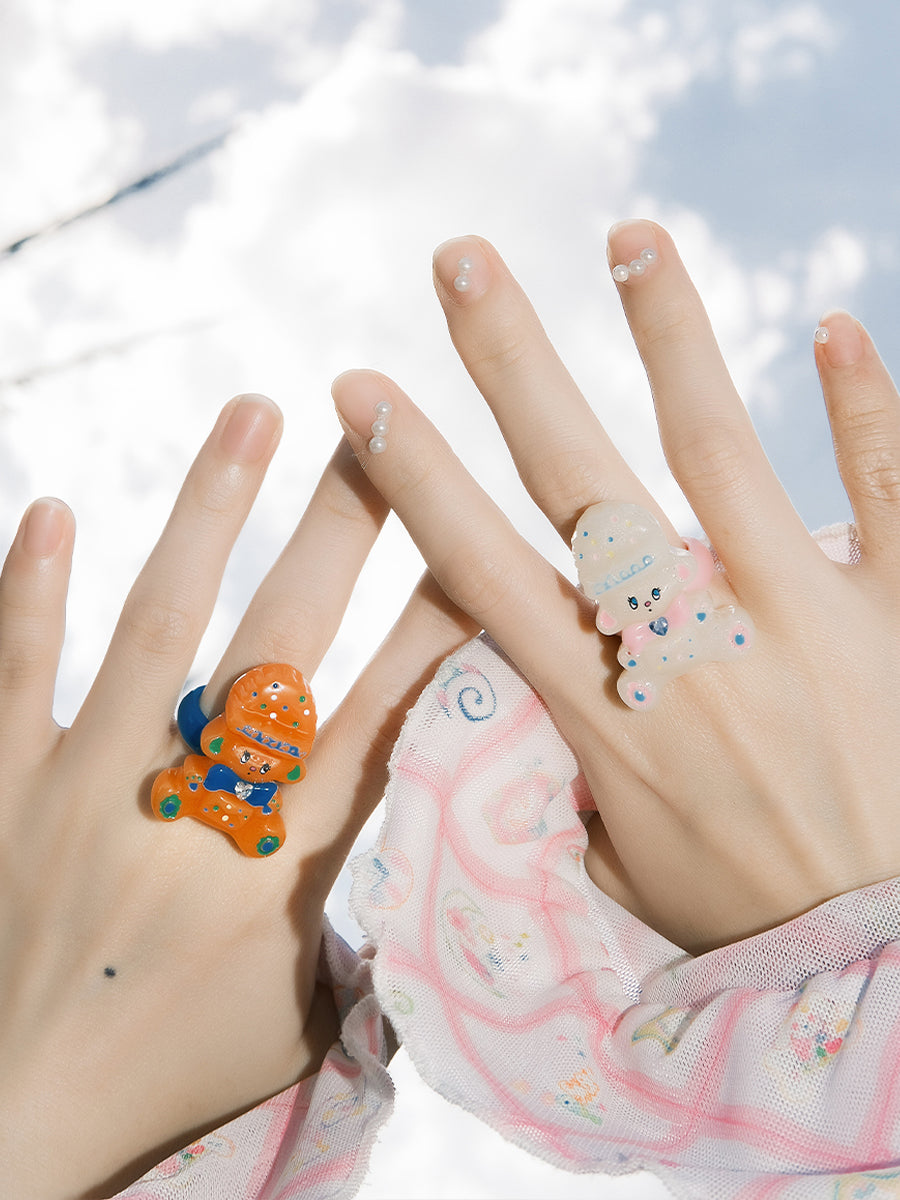 Meugler Animal Paradise Harajuku-style love letter puppy ring featuring colorful candy resin and zircon details for a playful and kawaii aesthetic.