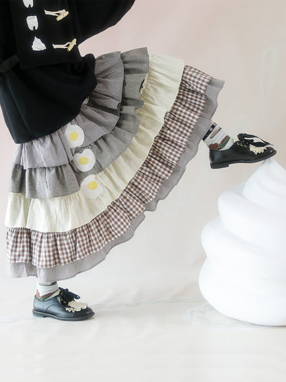 Harajuku-style Sweet Lolita skirt with an egg pouch accessory, a perfect blend of vintage and modern kawaii fashion.