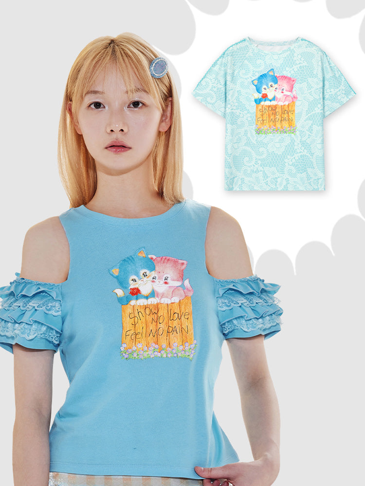 Tntntutu blue cat off-shoulder T-shirt with lace ruffles, featuring an oversized loose fit and playful cat graphic, perfect for a cute Harajuku style look with a touch of kawaii flair.